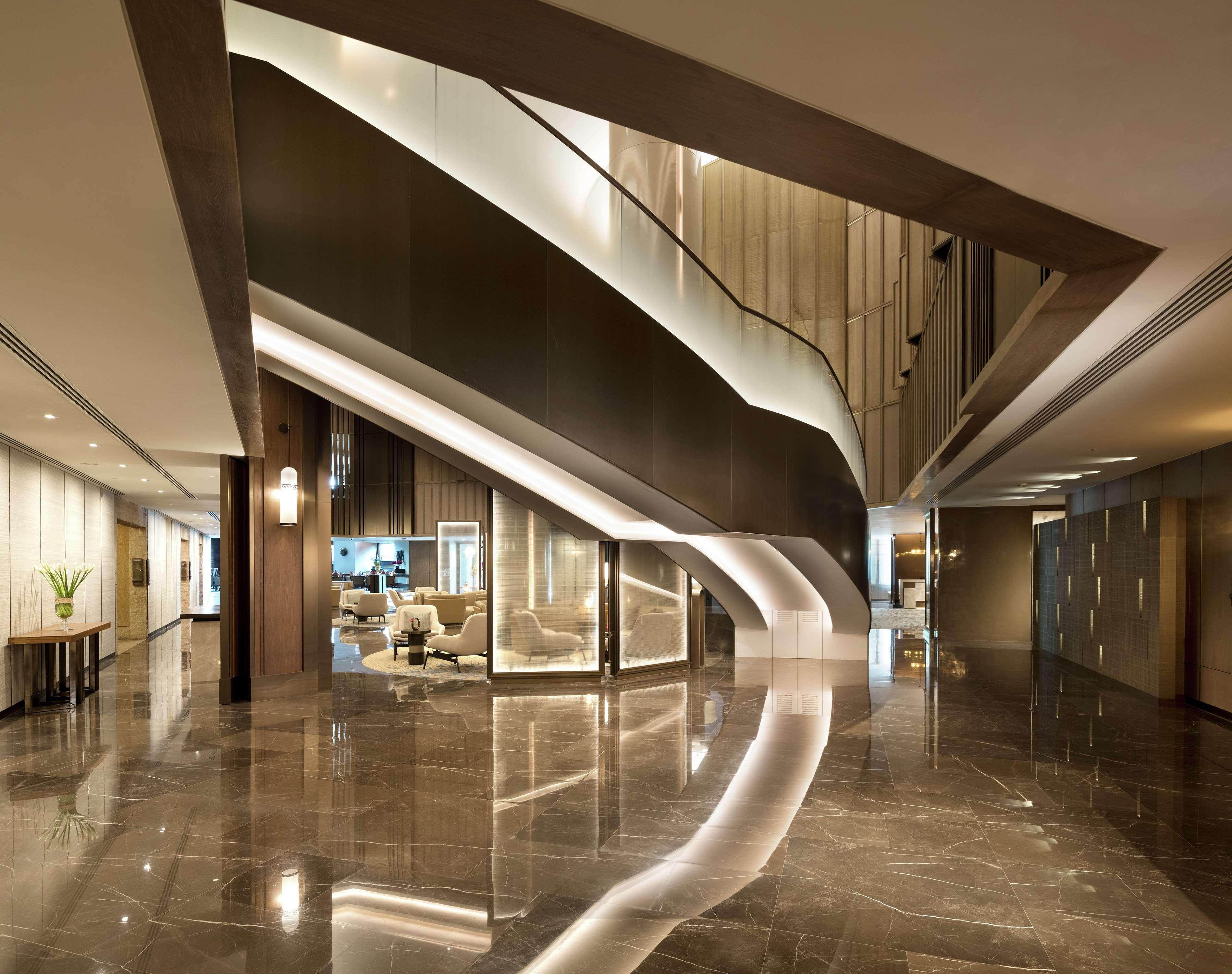 Hotel Conrad Bangkok Exterior foto The lobby of the hotel