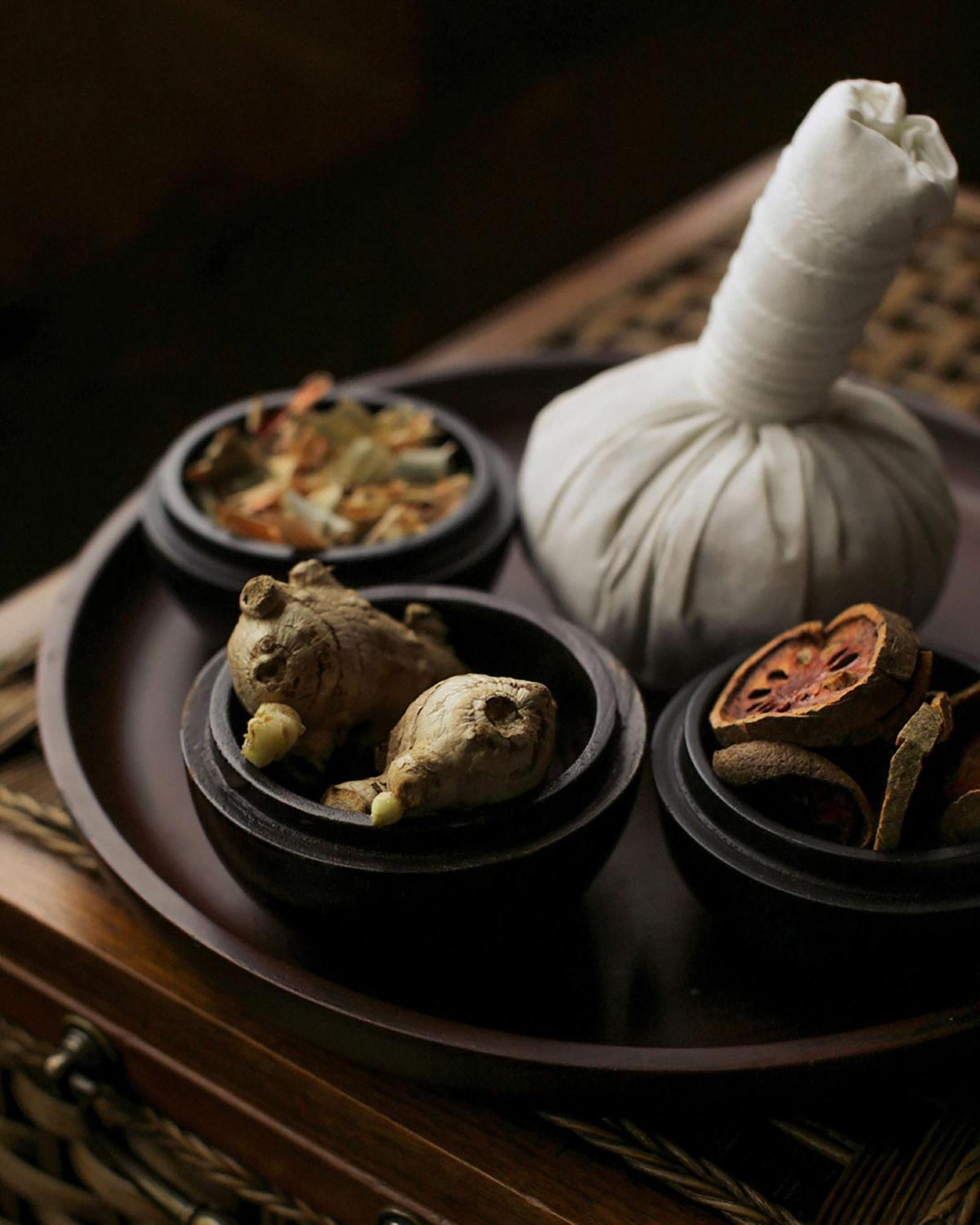Hotel Conrad Bangkok Exterior foto Ayurvedic medicine