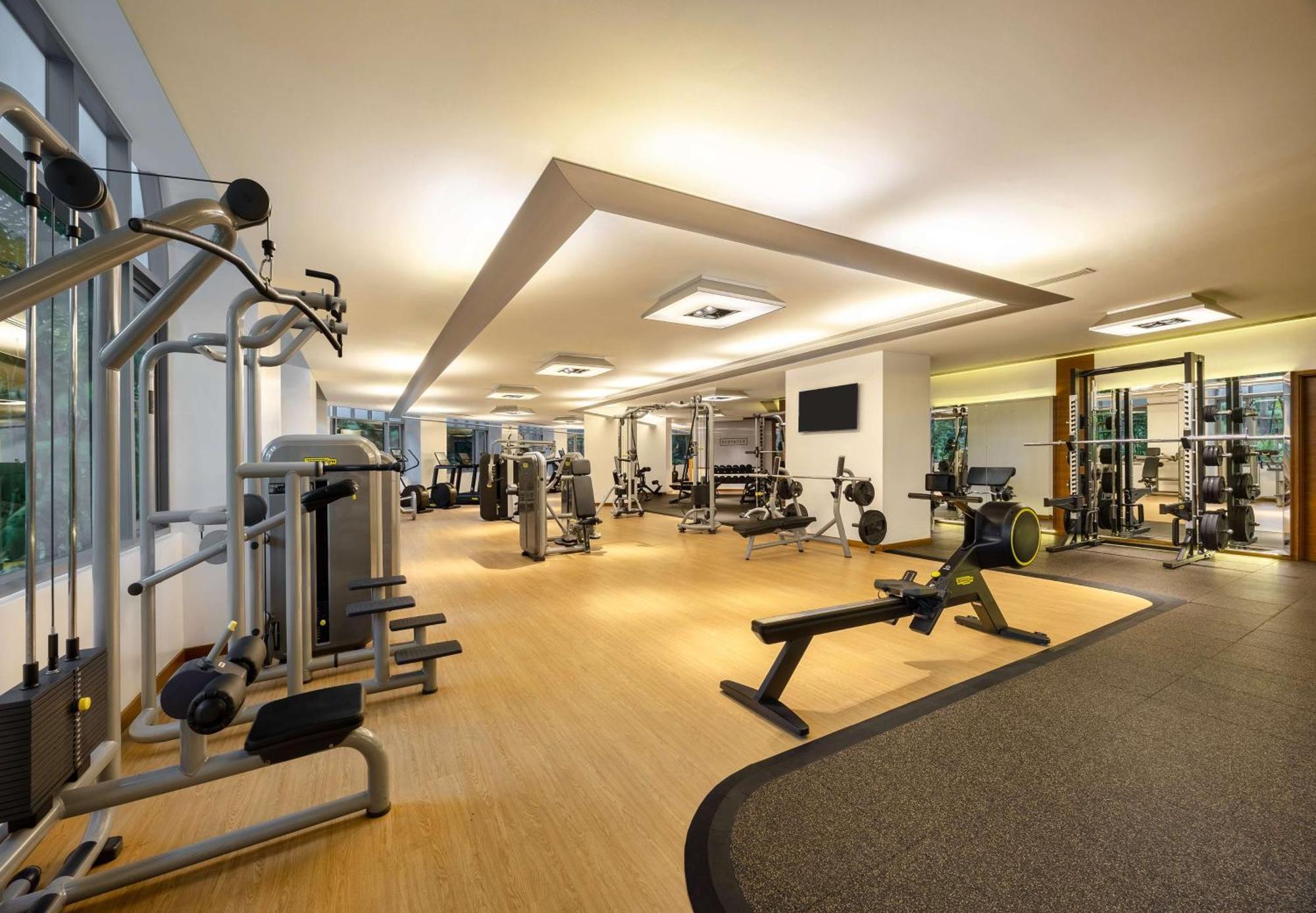 Hotel Conrad Bangkok Exterior foto The gym at the InterContinental Hotel, Seoul, South Korea